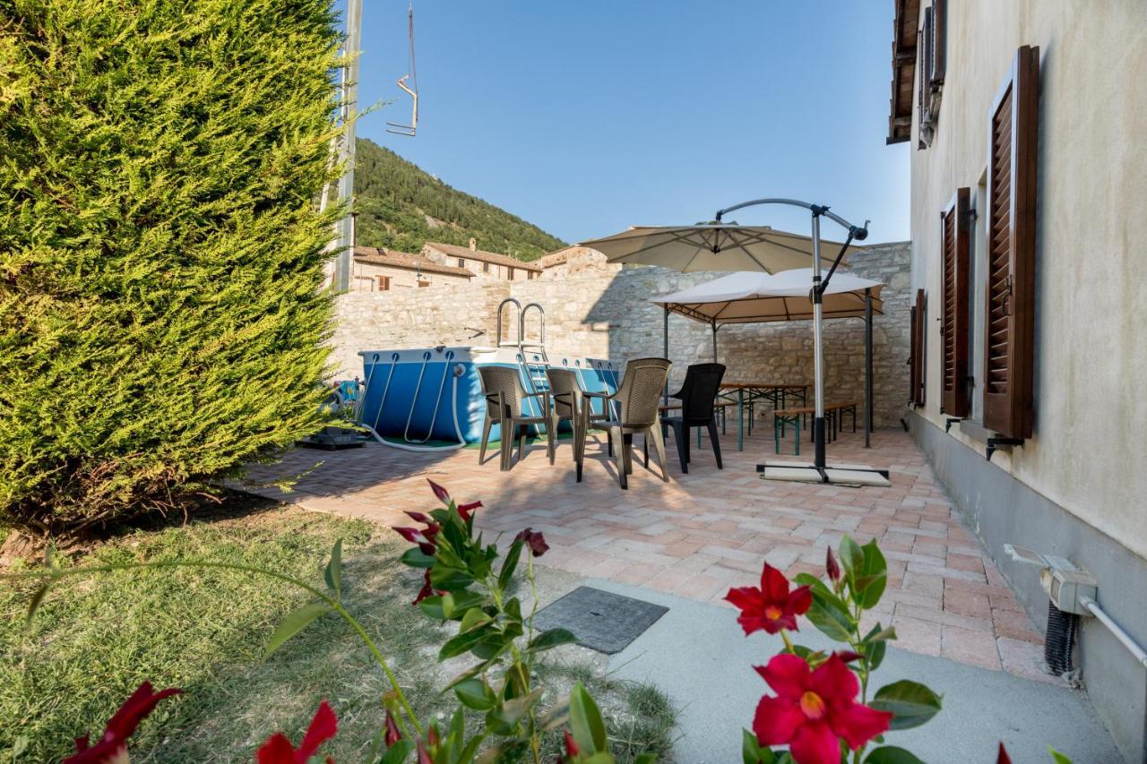 Borgo Santa Lucia Apartment With Private Parking & Garden Gubbio Esterno foto